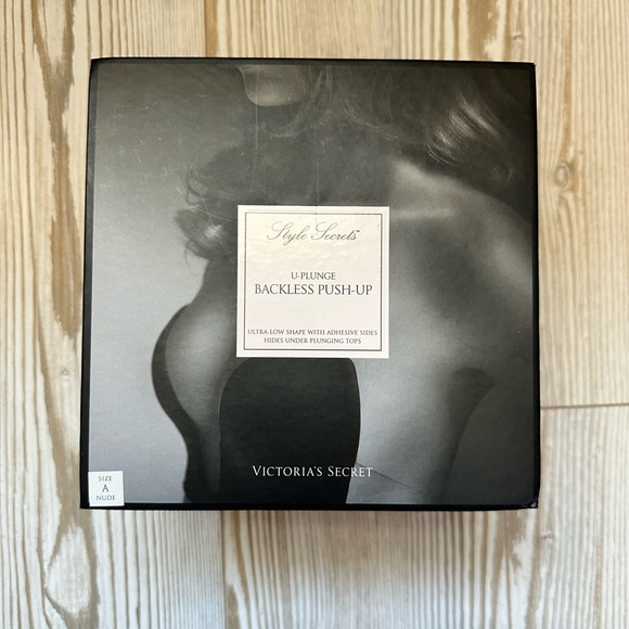 Victorias Secret U-plunge backless bra - Picture 1 of 3